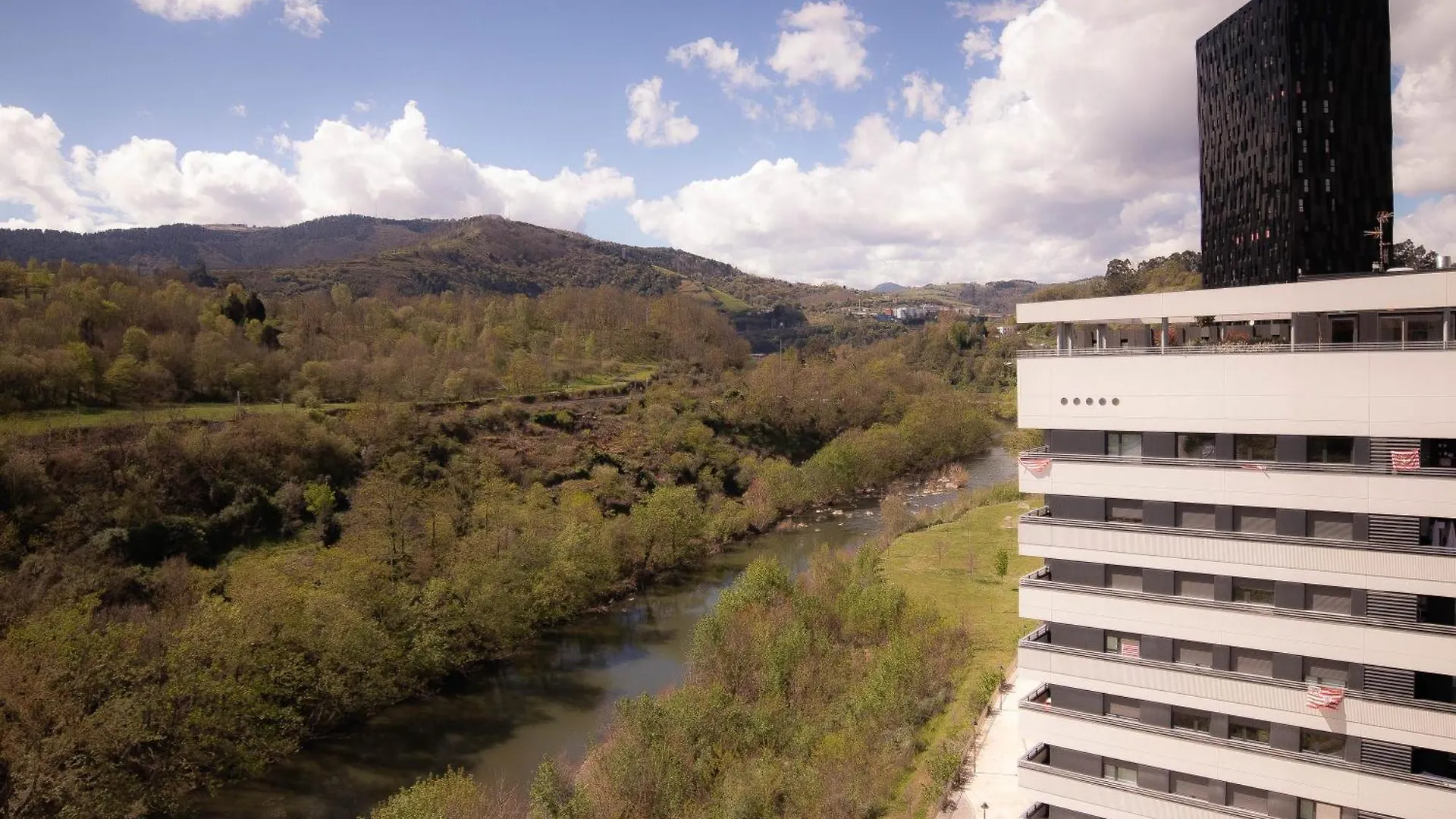 Fee4Me Bilbao, Style And Comfort Spanien